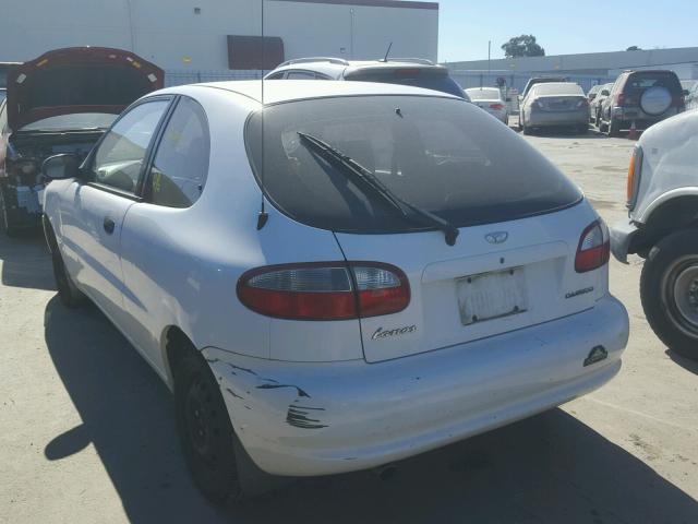 KLATA2260YB561376 - 2000 DAEWOO LANOS S WHITE photo 3