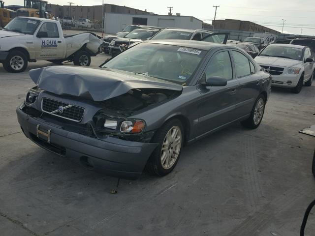 YV1RS59V042344235 - 2004 VOLVO S60 2.5T GRAY photo 2