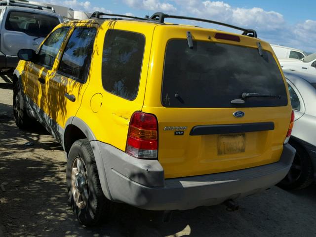 1FMYU03171KB14560 - 2001 FORD ESCAPE XLT YELLOW photo 3