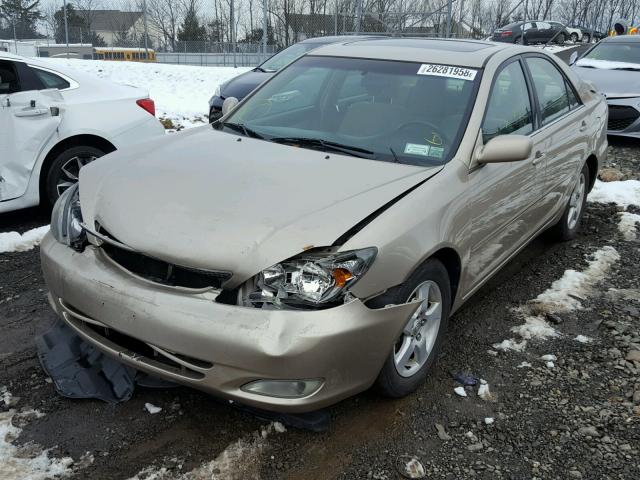 4T1BE32K74U357759 - 2004 TOYOTA CAMRY LE BEIGE photo 2