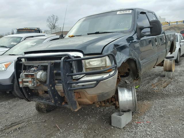 1FTNW21L63EB93030 - 2003 FORD F250 SUPER GREEN photo 2