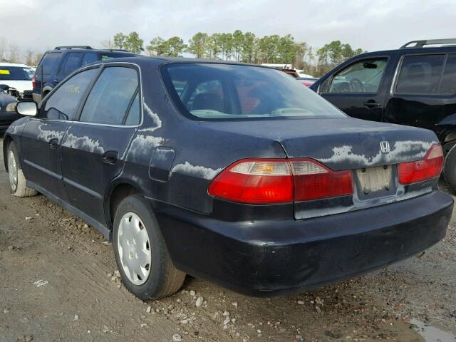 1HGCG5640WA161677 - 1998 HONDA ACCORD LX BLACK photo 3