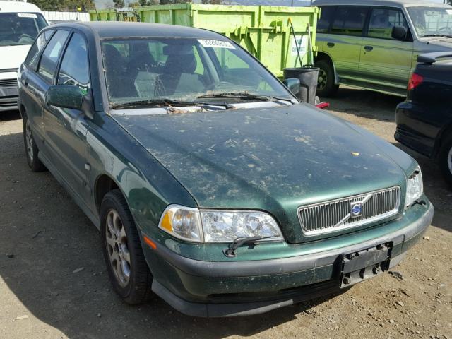 YV1VW2554YF519026 - 2000 VOLVO V40 GREEN photo 1