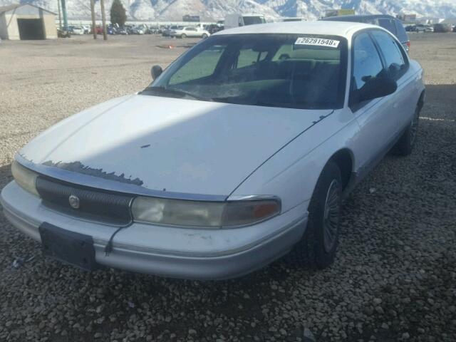 2C3HC46F8SH613645 - 1995 CHRYSLER NEW YORKER WHITE photo 2