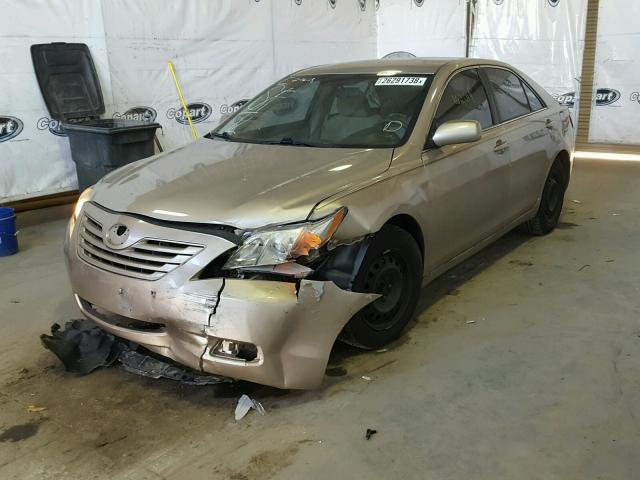 4T1BE46K47U060050 - 2007 TOYOTA CAMRY NEW GOLD photo 2