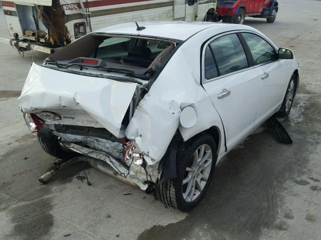 1G1ZK57B69F177628 - 2009 CHEVROLET MALIBU LTZ WHITE photo 4