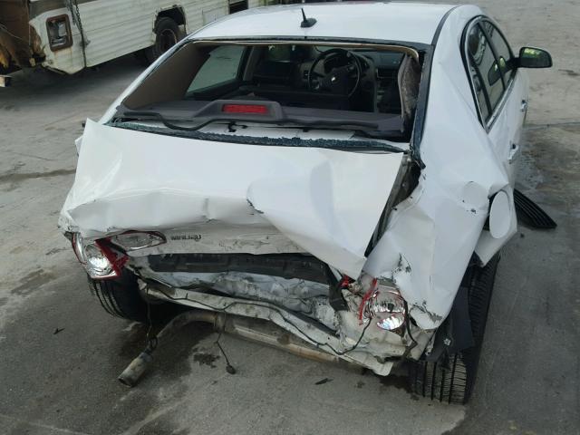 1G1ZK57B69F177628 - 2009 CHEVROLET MALIBU LTZ WHITE photo 9