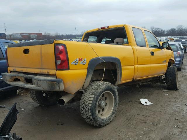 1GCHK29DX7E113532 - 2007 CHEVROLET SILVERADO YELLOW photo 4