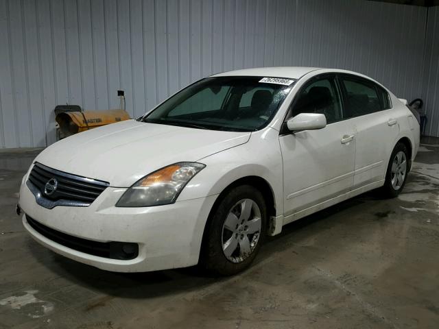 1N4AL21E28C286242 - 2008 NISSAN ALTIMA 2.5 WHITE photo 2