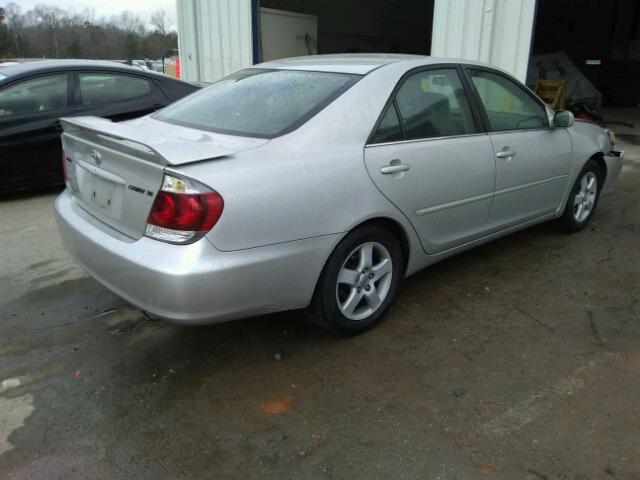 4T1BE30K75U994560 - 2005 TOYOTA CAMRY LE SILVER photo 4