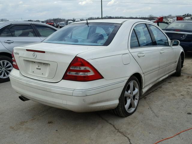 WDBRF52H76A869699 - 2006 MERCEDES-BENZ C GENERATI WHITE photo 4