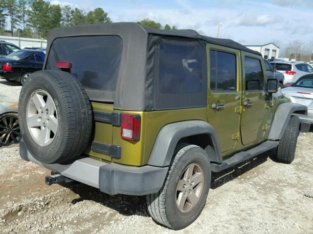 1J4GB39198L591925 - 2008 JEEP WRANGLER U GREEN photo 4