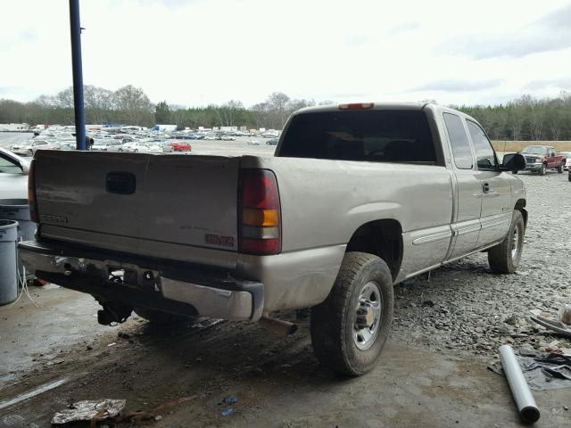 1GTGC29U2YE383073 - 2000 GMC NEW SIERRA SILVER photo 4