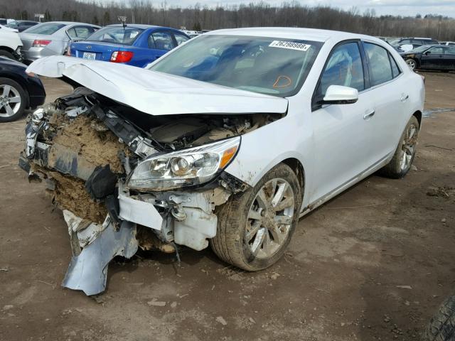 1G11F5SL2FF294202 - 2015 CHEVROLET MALIBU LTZ WHITE photo 2