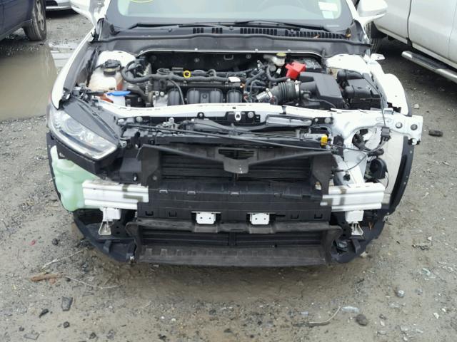 1FA6P0H76E5363054 - 2014 FORD FUSION SE WHITE photo 7