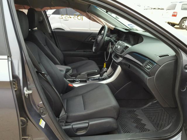 1HGCR2F50DA051727 - 2013 HONDA ACCORD SPO GRAY photo 5