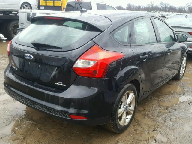 1FADP3K27EL182322 - 2014 FORD FOCUS SE BLACK photo 4