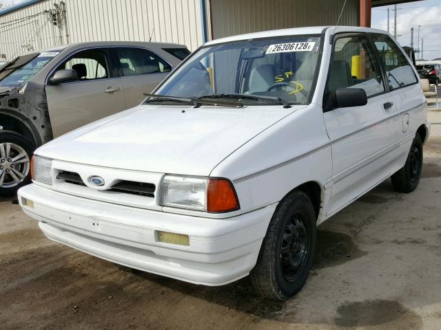 KNJPT06H8P6112438 - 1993 FORD FESTIVA GL WHITE photo 2