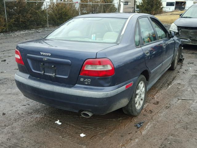 YV1VS29542F816424 - 2002 VOLVO S40 1.9T BLUE photo 4