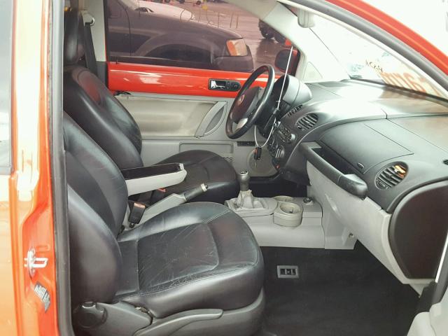 3VWDD21C42M422117 - 2002 VOLKSWAGEN NEW BEETLE 红色 照片 5