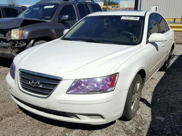 5NPET46C89H446757 - 2009 HYUNDAI SONATA GLS WHITE photo 2