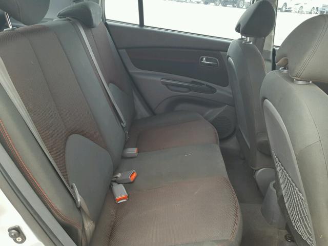 KNADH5A30A6652287 - 2010 KIA RIO LX Արծաթագույն լուսանկար 6