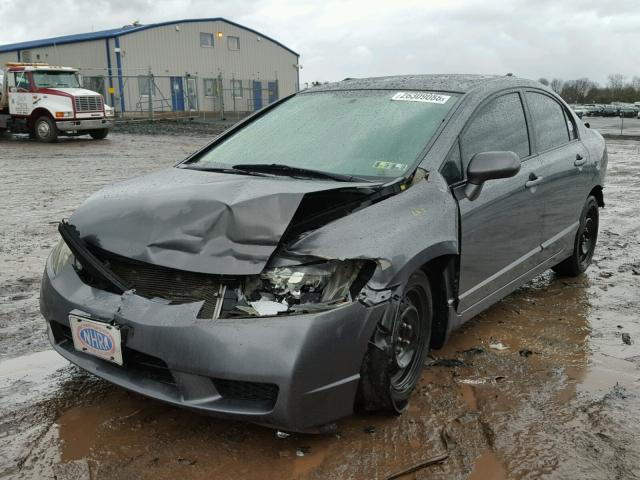 2HGFA1F52AH304588 - 2010 HONDA CIVIC LX GRAY photo 2