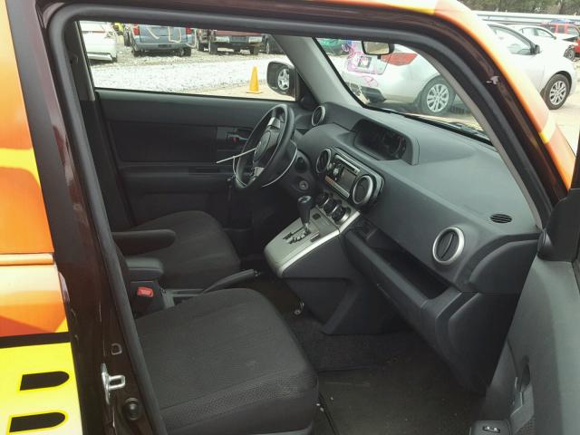 JTLZE4FE0A1106838 - 2010 TOYOTA SCION XB 红色 照片 5