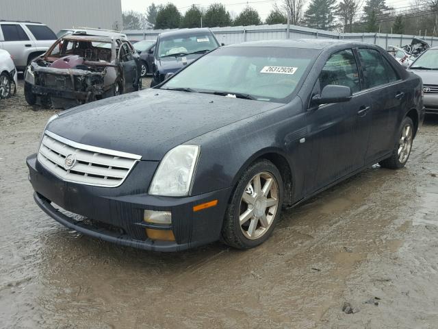 1G6DW677950104549 - 2005 CADILLAC STS BLACK photo 2