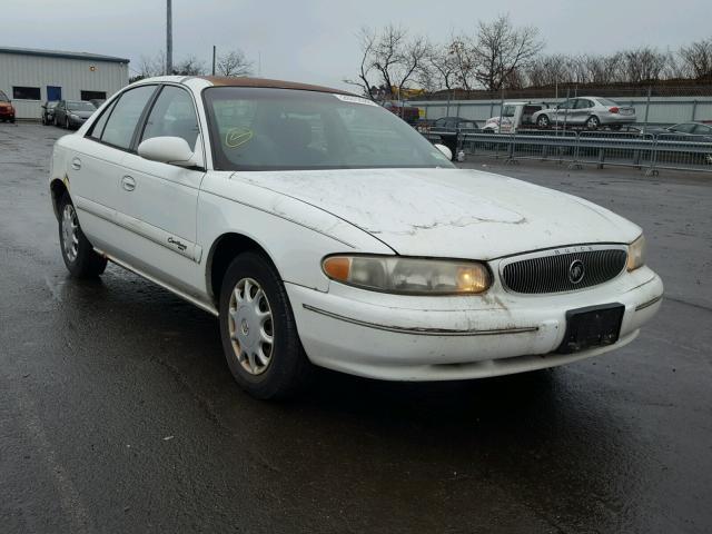 2G4WS52M2W1582404 - 1998 BUICK CENTURY CU WHITE photo 1