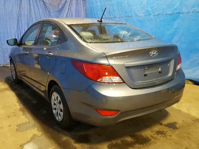 KMHCT4AE0HU187696 - 2017 HYUNDAI ACCENT SE GRAY photo 3