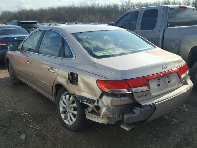 KMHFC46F47A179180 - 2007 HYUNDAI AZERA SE GOLD photo 3