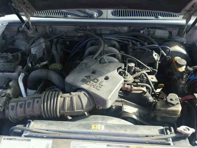 1FMZU67E11UC68898 - 2001 FORD EXPLORER S SILVER photo 7