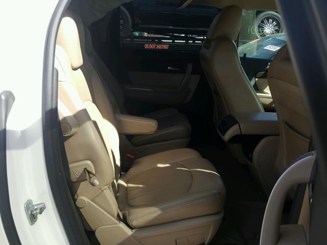 1GKLRNED3AJ136506 - 2010 GMC ACADIA SLT თეთრი ფოტო 6