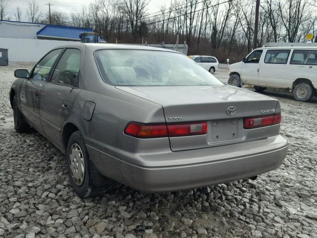 4T1BG22K5XU451762 - 1999 TOYOTA CAMRY CE GREEN photo 3