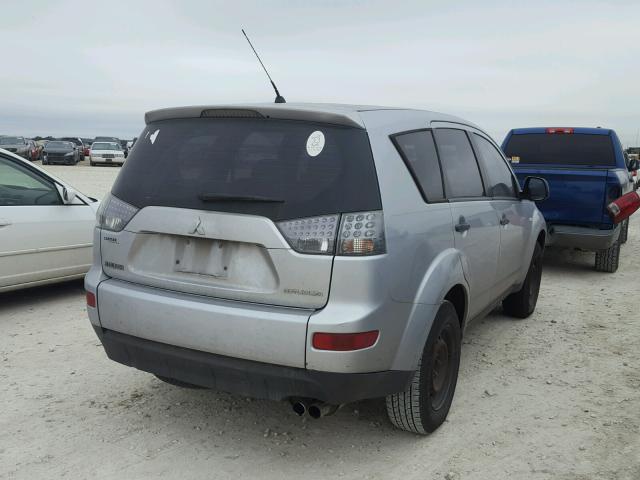 JA4MS31X67U016421 - 2007 MITSUBISHI OUTLANDER SILVER photo 4