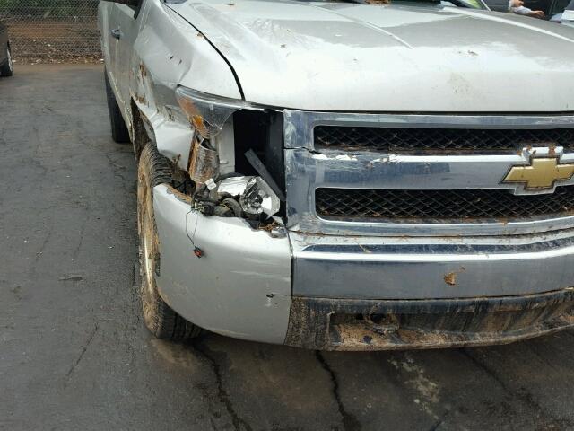 2GCEK19J281232083 - 2008 CHEVROLET SILVERADO SILVER photo 9