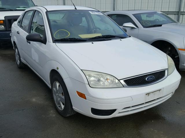 1FAHP34N87W359602 - 2007 FORD FOCUS WHITE photo 1