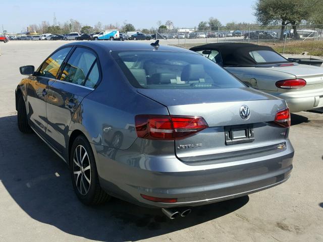 3VWDB7AJ8JM261027 - 2018 VOLKSWAGEN JETTA SE GRAY photo 3