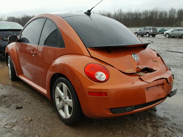 3VWRW3AGXAM021971 - 2010 VOLKSWAGEN NEW BEETLE 橙色 照片 3