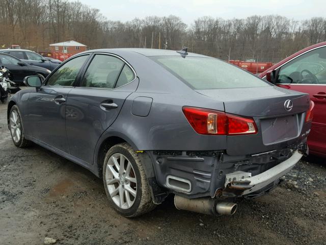 JTHCF5C29C5059737 - 2012 LEXUS IS 250 GRAY photo 3