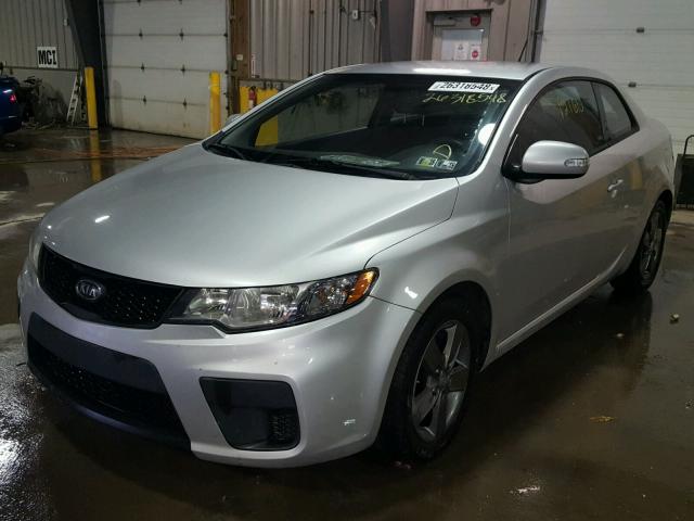 KNAFU6A22A5166328 - 2010 KIA FORTE EX SILVER photo 2