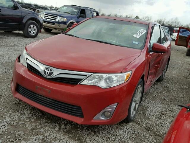 4T4BF1FK3ER367188 - 2014 TOYOTA CAMRY L RED photo 2