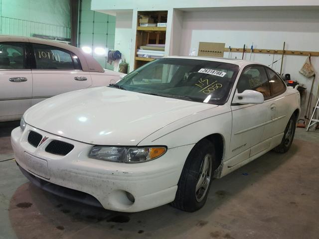 1G2WP12K62F110050 - 2002 PONTIAC GRAND PRIX WHITE photo 2