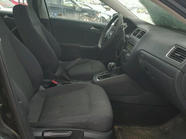 3VW2K7AJ9BM382626 - 2011 VOLKSWAGEN JETTA BASE BLACK photo 5