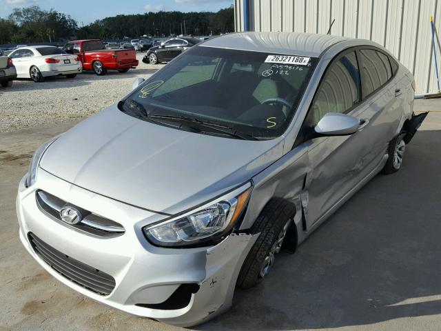 KMHCT4AE0GU099732 - 2016 HYUNDAI ACCENT SE SILVER photo 2