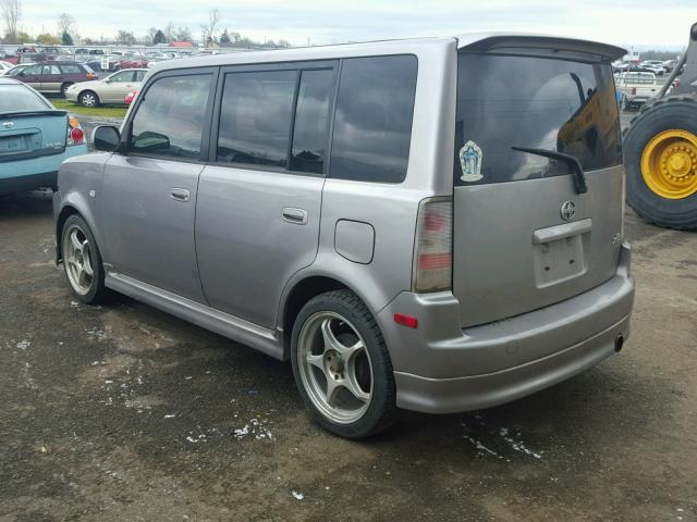 JTLKT324564127737 - 2006 TOYOTA SCION XB GRAY photo 3