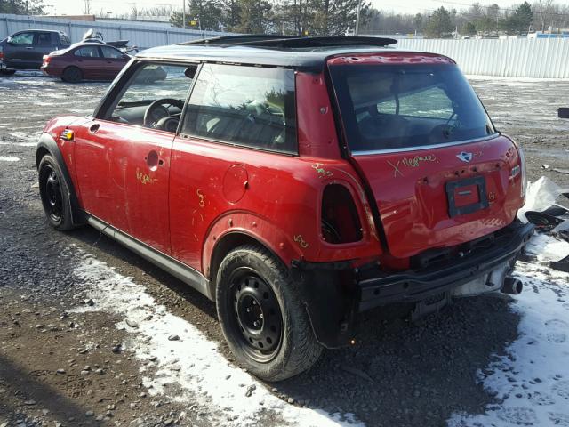 WMWMF33549TU75068 - 2009 MINI COOPER RED photo 3