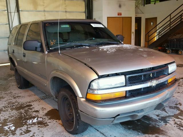 1GNCS13W42K135932 - 2002 CHEVROLET BLAZER WHITE photo 1