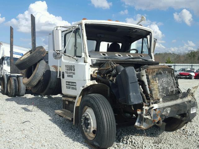 1FV6HJAC2XHB60174 - 1999 FREIGHTLINER MEDIUM CON WHITE photo 1